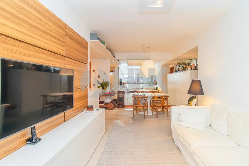 Foto 6 de Apartamento com 2 quartos à venda, 74m2 em Petrópolis, Porto Alegre - RS