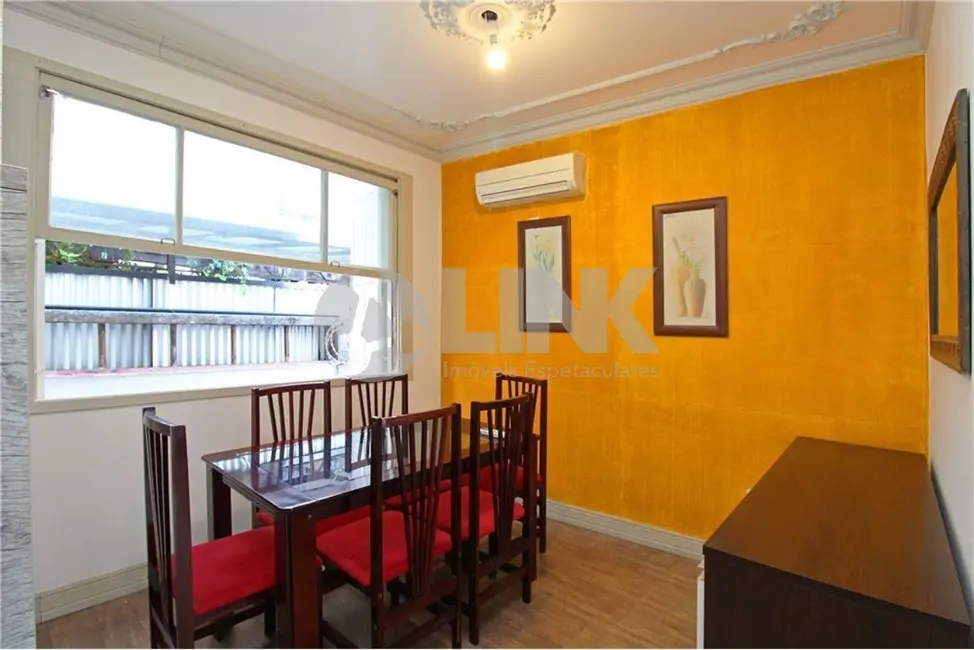 Foto 6 de Apartamento com 3 quartos à venda, 105m2 em Rio Branco, Porto Alegre - RS