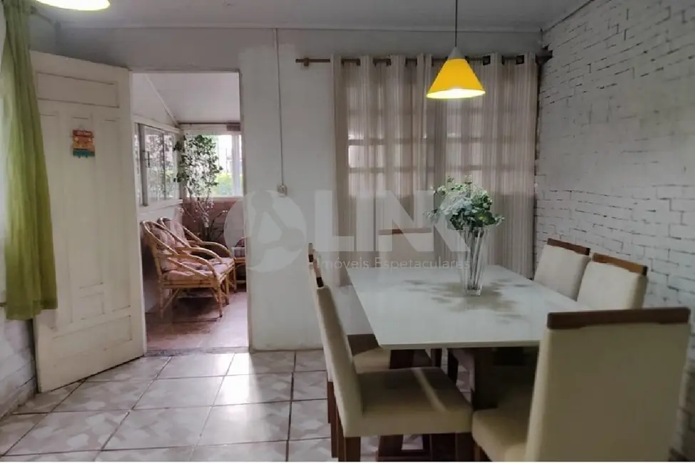 Foto 3 de Casa com 2 quartos à venda, 145m2 em Sarandi, Porto Alegre - RS