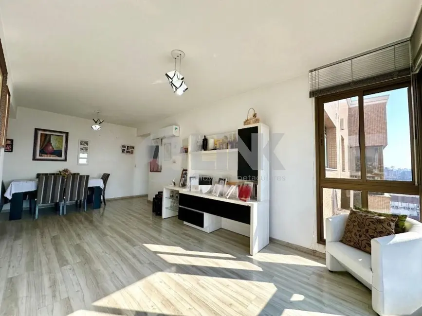 Foto 3 de Apartamento com 3 quartos à venda, 83m2 em Santana, Porto Alegre - RS