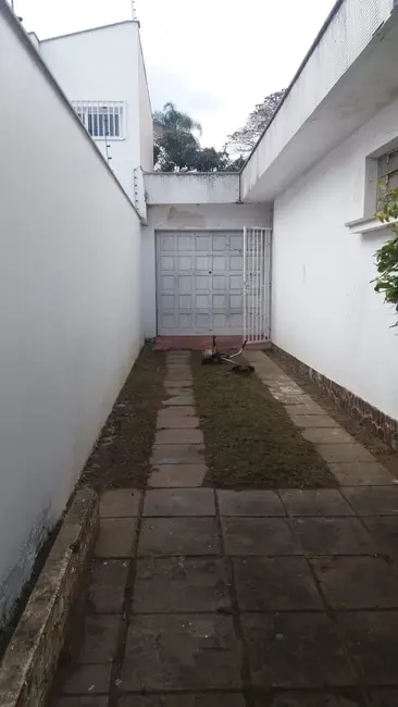 Casa com 2 quartos à venda, 142m2 em Três Figueiras, Porto Alegre - RS - imagem 3 Foto 3 de Casa com 2 quartos à venda, 142m2 em Três Figueiras, Porto Alegre - RS