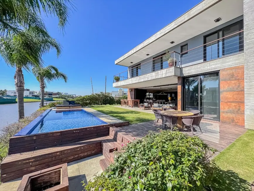 Foto 1 de Casa de Condomínio com 5 quartos à venda, 540m2 em Eldorado Do Sul - RS