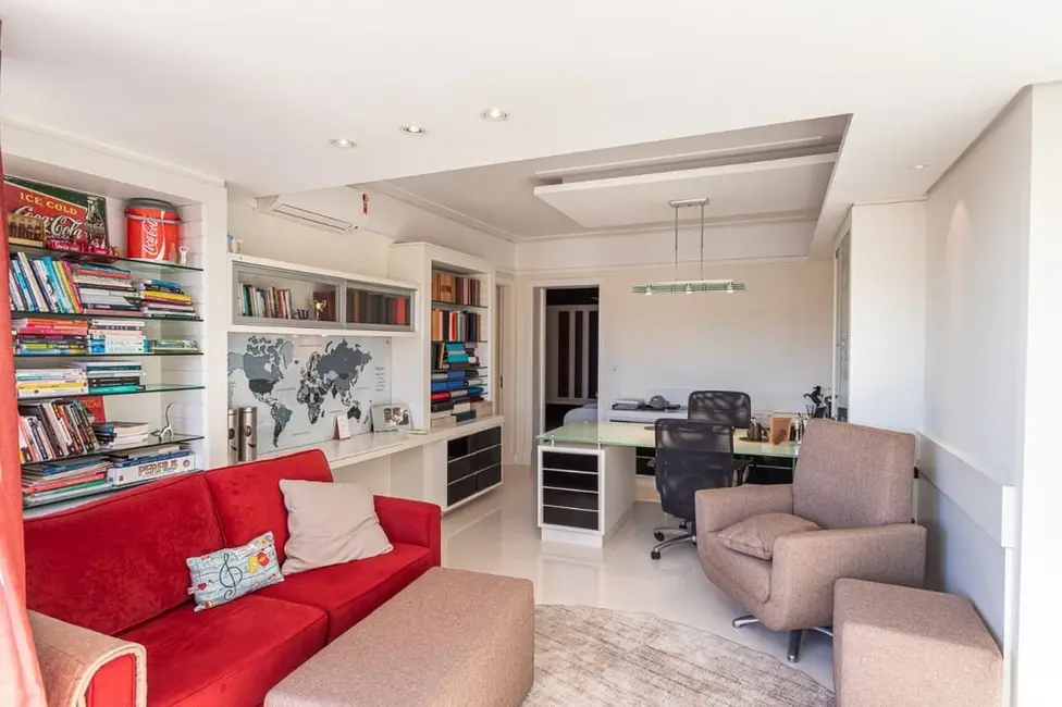 Apartamento com 4 quartos à venda, 500m2 em Bela Vista, Porto Alegre - RS - imagem 5 Foto 5 de Apartamento com 4 quartos à venda, 500m2 em Bela Vista, Porto Alegre - RS