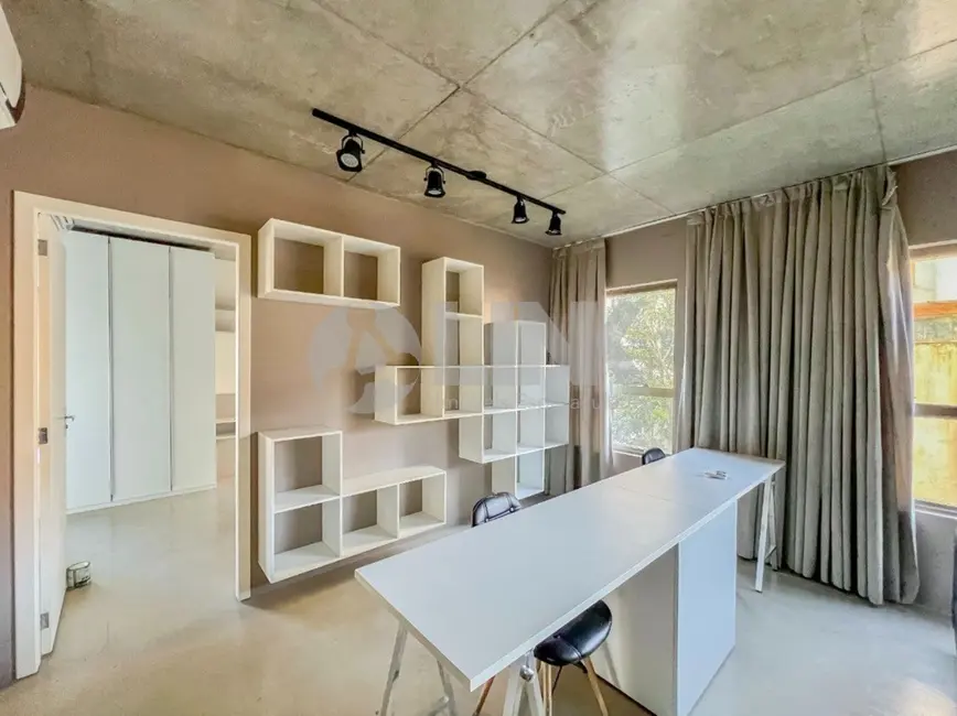 Apartamento com 1 quarto à venda, 69m2 em Petrópolis, Porto Alegre - RS - imagem 7 Foto 7 de Apartamento com 1 quarto à venda, 69m2 em Petrópolis, Porto Alegre - RS