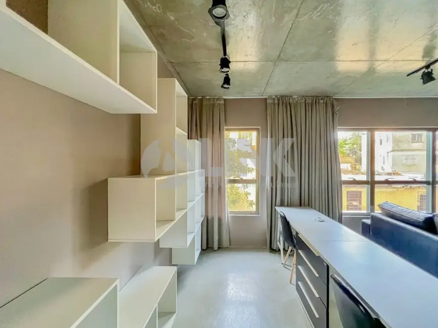 Apartamento com 1 quarto à venda, 69m2 em Petrópolis, Porto Alegre - RS - imagem 6 Foto 6 de Apartamento com 1 quarto à venda, 69m2 em Petrópolis, Porto Alegre - RS