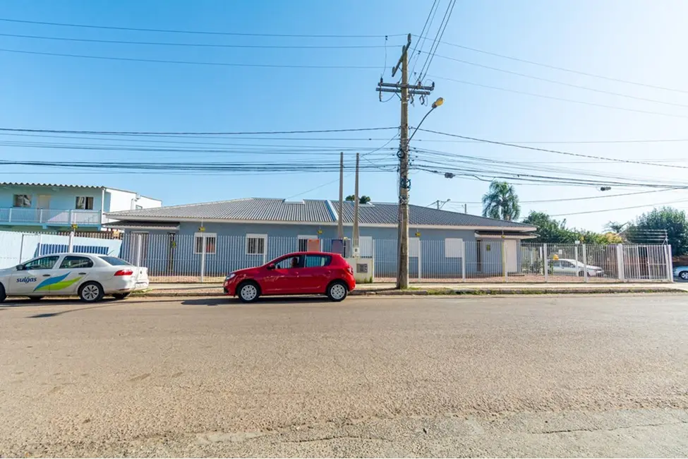 Casa com 2 quartos à venda, 67m2 em Mato Grande, Canoas - RS - imagem 3 Foto 3 de Casa com 2 quartos à venda, 67m2 em Mato Grande, Canoas - RS