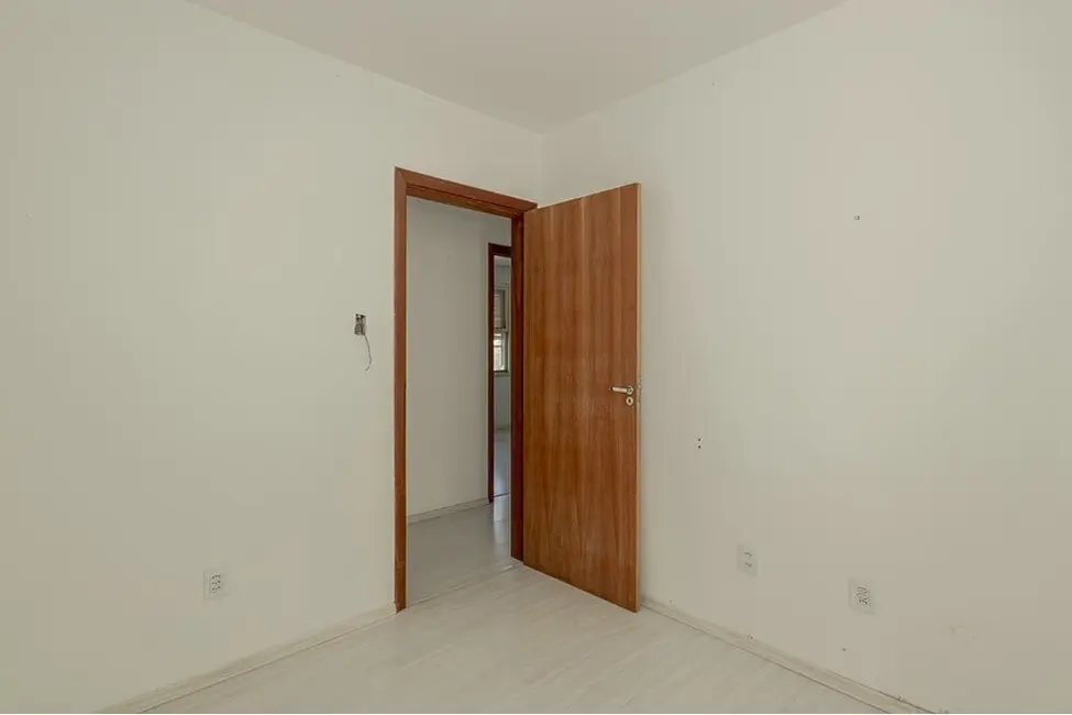 Apartamento com 3 quartos à venda, 82m2 em Santa Tereza, Porto Alegre - RS - imagem 4 Foto 4 de Apartamento com 3 quartos à venda, 82m2 em Santa Tereza, Porto Alegre - RS