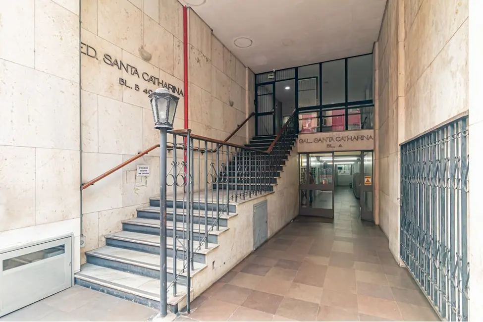 Apartamento com 3 quartos à venda, 78m2 em Centro Histórico, Porto Alegre - RS - imagem 5 Foto 5 de Apartamento com 3 quartos à venda, 78m2 em Centro Histórico, Porto Alegre - RS