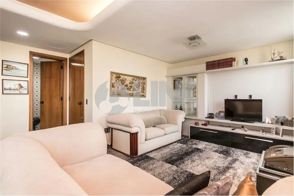 Apartamento com 3 quartos à venda, 151m2 em Mont Serrat, Porto Alegre - RS - imagem 6 Foto 6 de Apartamento com 3 quartos à venda, 151m2 em Mont Serrat, Porto Alegre - RS