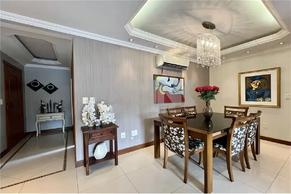 Foto 9 de Apartamento com 3 quartos à venda, 109m2 em Passo da Areia, Porto Alegre - RS