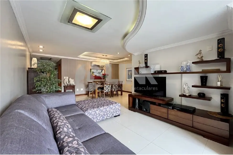 Foto 2 de Apartamento com 3 quartos à venda, 109m2 em Passo da Areia, Porto Alegre - RS