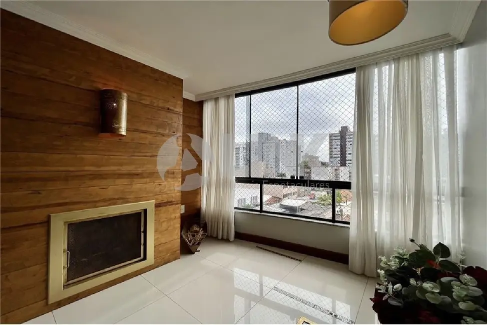 Foto 4 de Apartamento com 3 quartos à venda, 109m2 em Passo da Areia, Porto Alegre - RS