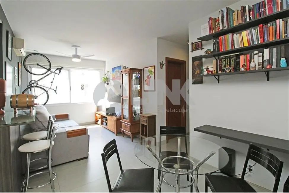 Apartamento com 2 quartos à venda, 58m2 em Medianeira, Porto Alegre - RS - imagem 1 Foto 1 de Apartamento com 2 quartos à venda, 58m2 em Medianeira, Porto Alegre - RS