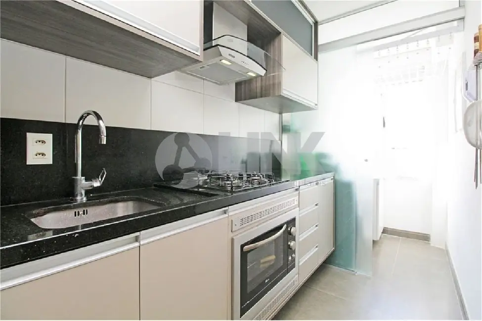 Apartamento com 2 quartos à venda, 58m2 em Medianeira, Porto Alegre - RS - imagem 6 Foto 6 de Apartamento com 2 quartos à venda, 58m2 em Medianeira, Porto Alegre - RS