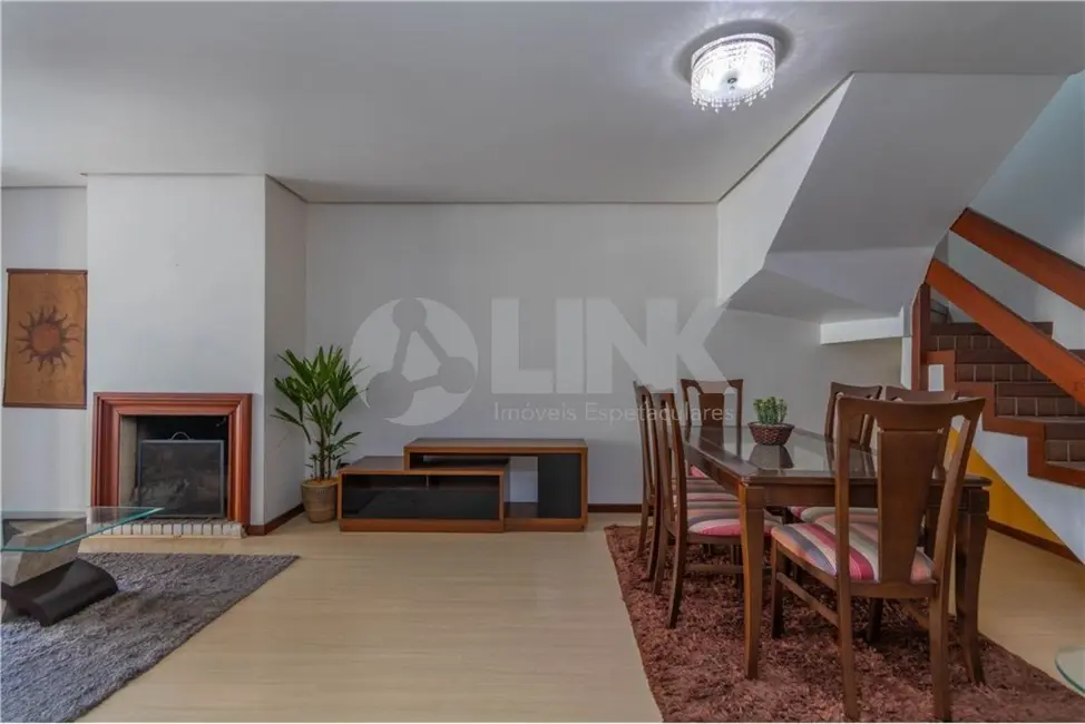 Apartamento com 3 quartos à venda, 237m2 em Moinhos de Vento, Porto Alegre - RS - imagem 3 Foto 3 de Apartamento com 3 quartos à venda, 237m2 em Moinhos de Vento, Porto Alegre - RS