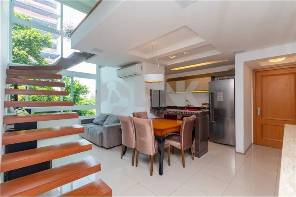 Foto 3 de Apartamento com 2 quartos à venda, 97m2 em Rio Branco, Porto Alegre - RS