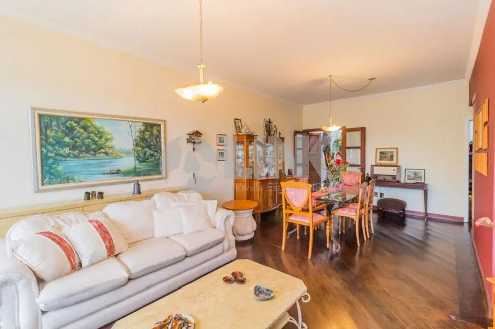 Foto 4 de Casa com 3 quartos à venda, 227m2 em Três Figueiras, Porto Alegre - RS