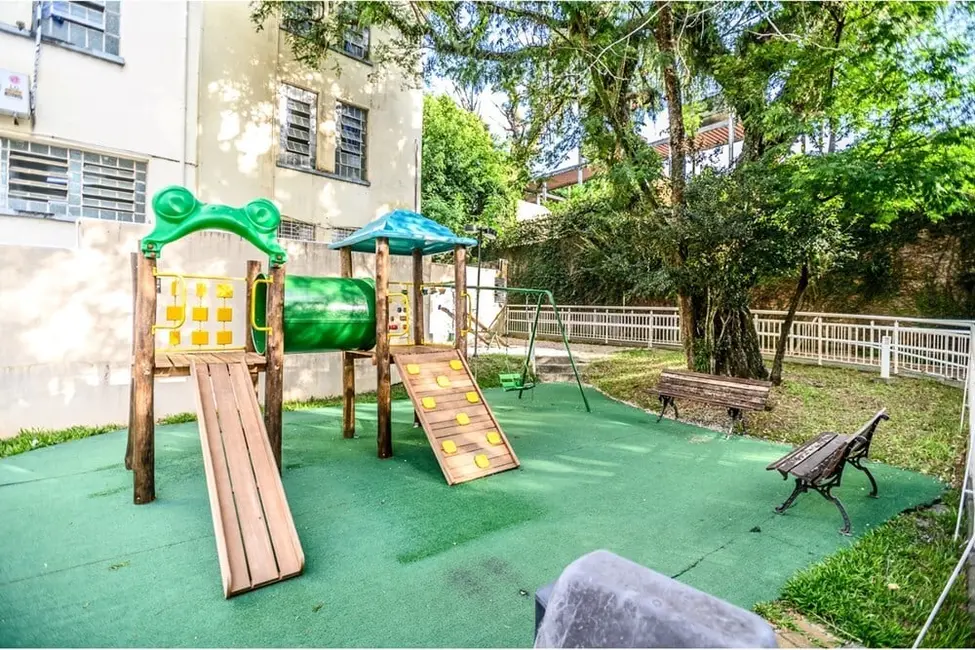 Foto 2 de Apartamento com 3 quartos à venda, 144m2 em Teresópolis, Porto Alegre - RS