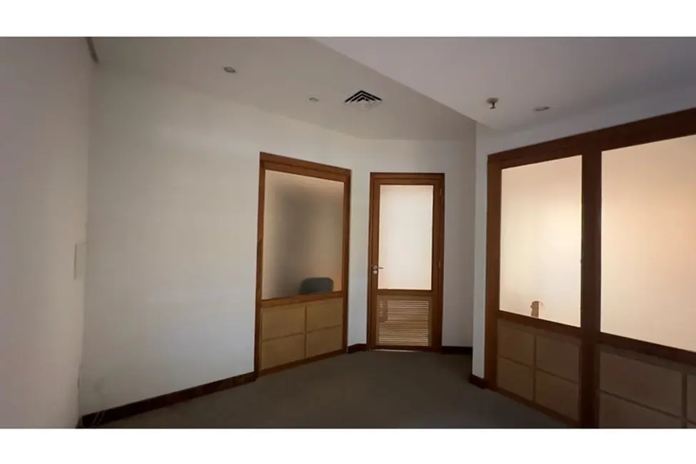 Foto 9 de Sala Comercial à venda, 45m2 em Petrópolis, Porto Alegre - RS