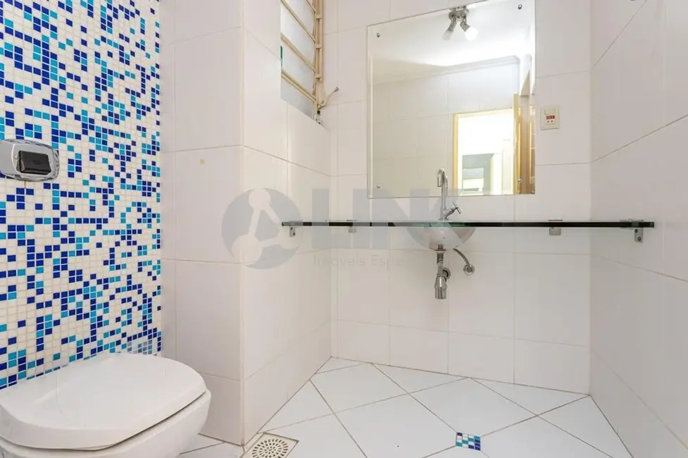 Apartamento com 3 quartos à venda, 108m2 em Três Figueiras, Porto Alegre - RS - imagem 7 Foto 7 de Apartamento com 3 quartos à venda, 108m2 em Três Figueiras, Porto Alegre - RS
