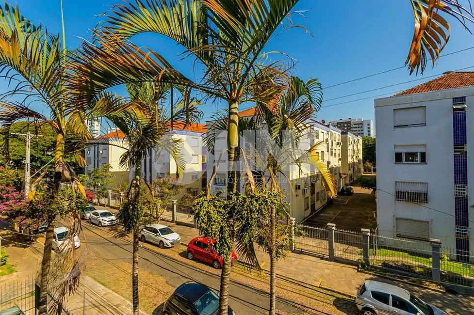 Foto 7 de Apartamento com 3 quartos à venda, 98m2 em Vila Ipiranga, Porto Alegre - RS