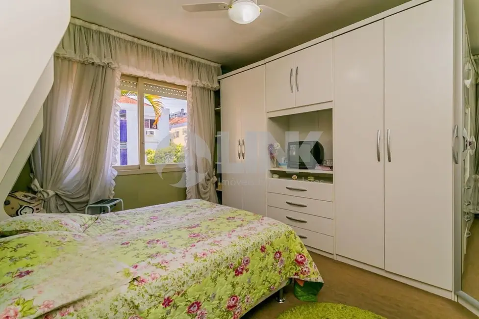 Foto 6 de Apartamento com 3 quartos à venda, 98m2 em Vila Ipiranga, Porto Alegre - RS