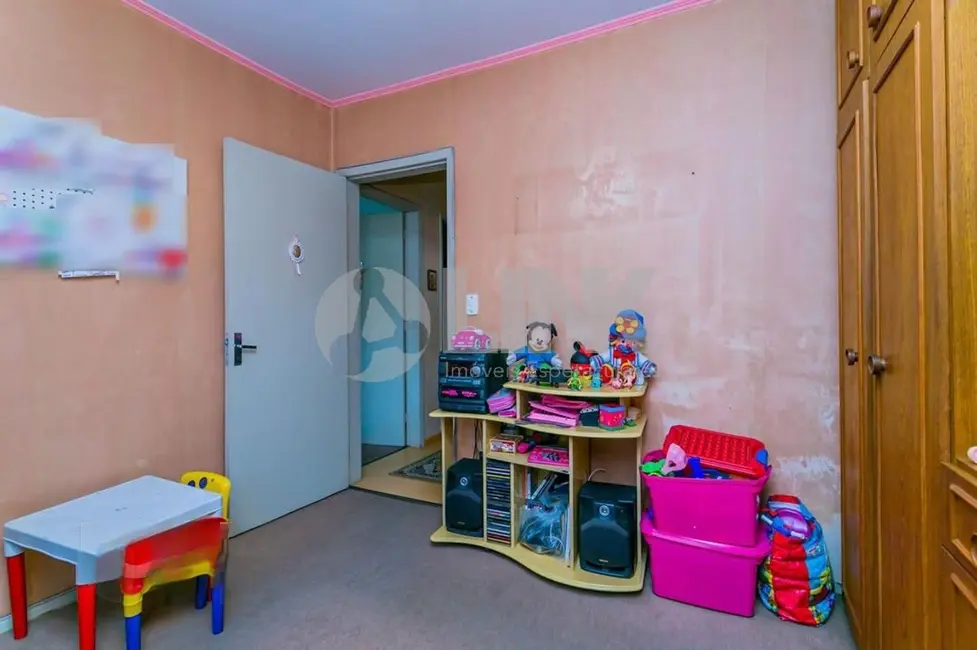 Foto 9 de Apartamento com 3 quartos à venda, 98m2 em Vila Ipiranga, Porto Alegre - RS