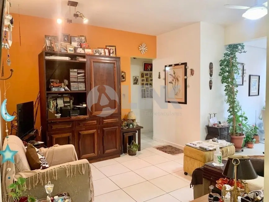 Foto 2 de Apartamento com 3 quartos à venda, 72m2 em Chácara das Pedras, Porto Alegre - RS