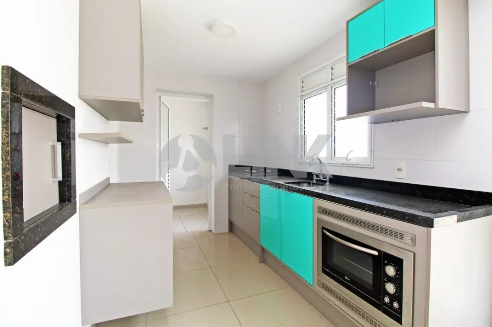 Apartamento com 2 quartos à venda, 69m2 em Passo da Areia, Porto Alegre - RS - imagem 8 Foto 8 de Apartamento com 2 quartos à venda, 69m2 em Passo da Areia, Porto Alegre - RS