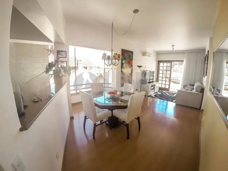 Foto 1 de Apartamento com 2 quartos à venda, 78m2 em Menino Deus, Porto Alegre - RS
