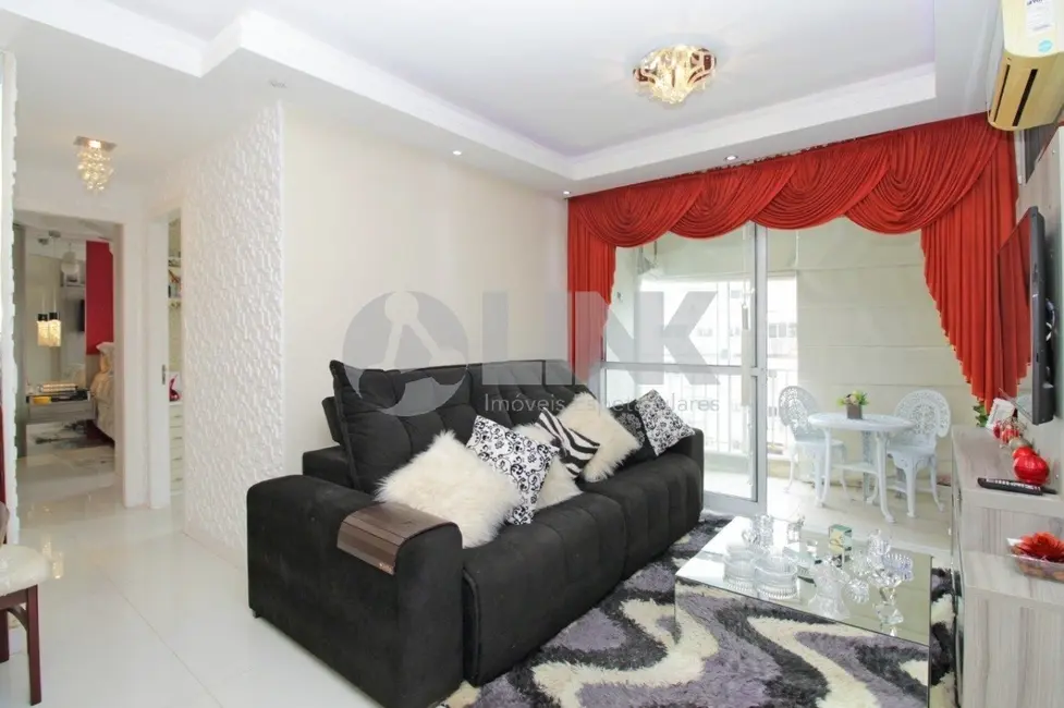 Foto 1 de Apartamento com 2 quartos à venda, 62m2 em Passo da Areia, Porto Alegre - RS