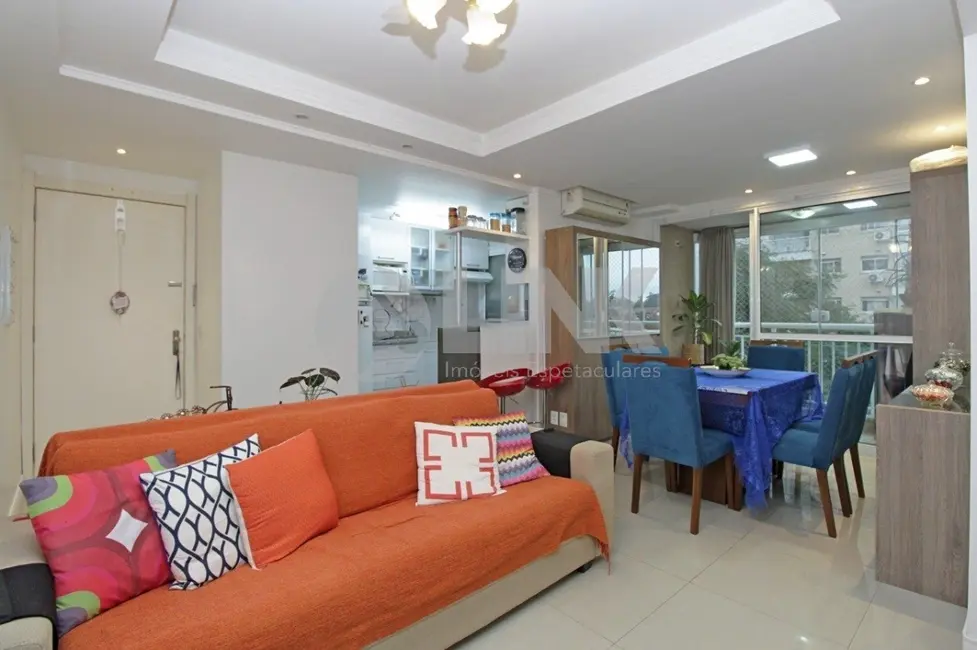 Foto 3 de Apartamento com 3 quartos à venda, 85m2 em Passo da Areia, Porto Alegre - RS