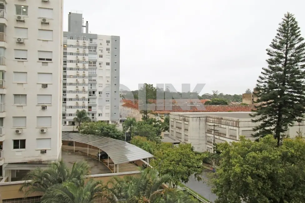 Foto 8 de Apartamento com 3 quartos à venda, 85m2 em Passo da Areia, Porto Alegre - RS