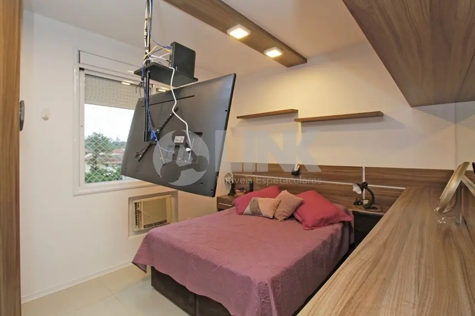 Foto 9 de Apartamento com 3 quartos à venda, 85m2 em Passo da Areia, Porto Alegre - RS