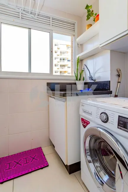 Apartamento com 2 quartos à venda, 68m2 em Passo da Areia, Porto Alegre - RS - imagem 9 Foto 9 de Apartamento com 2 quartos à venda, 68m2 em Passo da Areia, Porto Alegre - RS