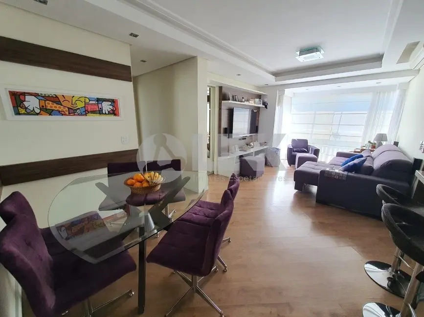 Apartamento com 2 quartos à venda, 68m2 em Passo da Areia, Porto Alegre - RS - imagem 3 Foto 3 de Apartamento com 2 quartos à venda, 68m2 em Passo da Areia, Porto Alegre - RS