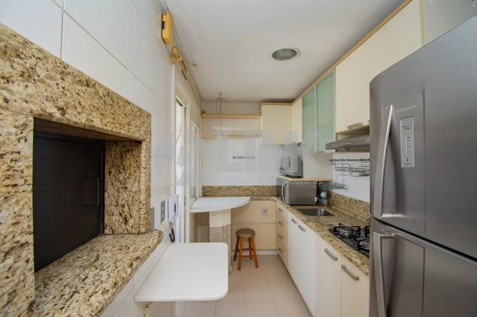 Apartamento com 1 quarto à venda, 56m2 em Bela Vista, Porto Alegre - RS - imagem 8 Foto 8 de Apartamento com 1 quarto à venda, 56m2 em Bela Vista, Porto Alegre - RS