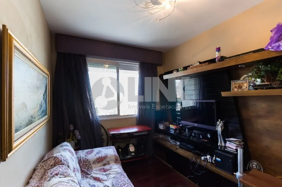 Foto 6 de Apartamento com 3 quartos à venda, 85m2 em Passo da Areia, Porto Alegre - RS