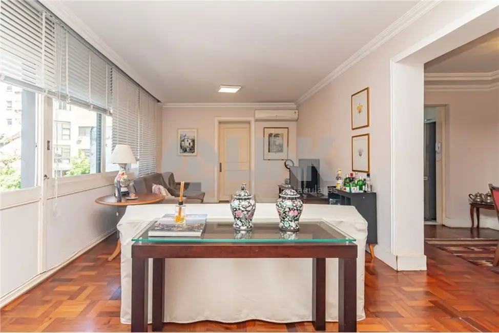 Foto 5 de Apartamento com 3 quartos à venda, 145m2 em Moinhos de Vento, Porto Alegre - RS