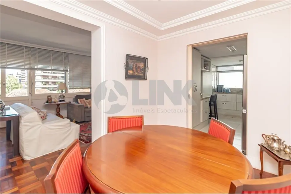 Foto 8 de Apartamento com 3 quartos à venda, 145m2 em Moinhos de Vento, Porto Alegre - RS