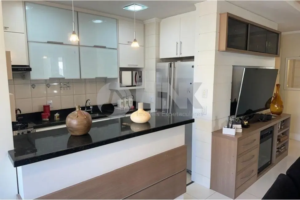 Foto 6 de Apartamento com 2 quartos à venda, 68m2 em Floresta, Porto Alegre - RS