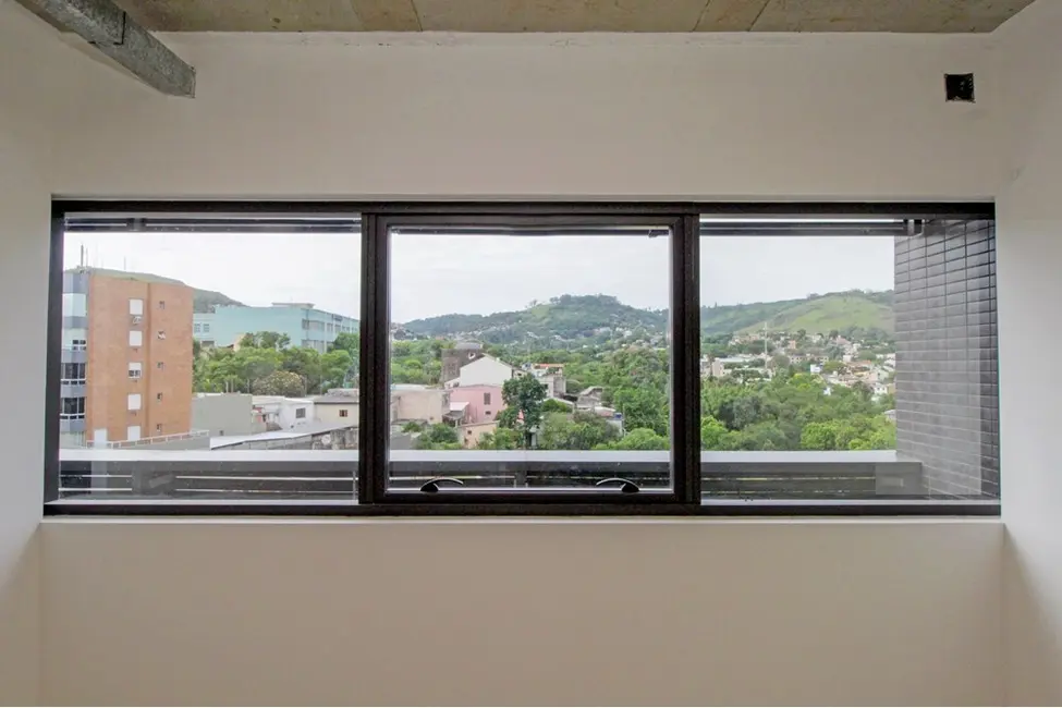 Foto 7 de Sala Comercial à venda, 12m2 em Teresópolis, Porto Alegre - RS