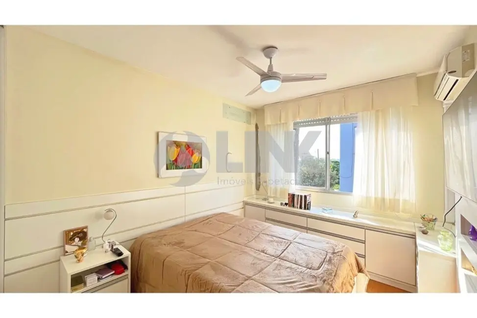 Foto 4 de Apartamento com 2 quartos à venda, 53m2 em Santo Antônio, Porto Alegre - RS