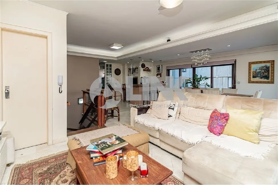 Foto 7 de Apartamento com 3 quartos à venda, 200m2 em Auxiliadora, Porto Alegre - RS