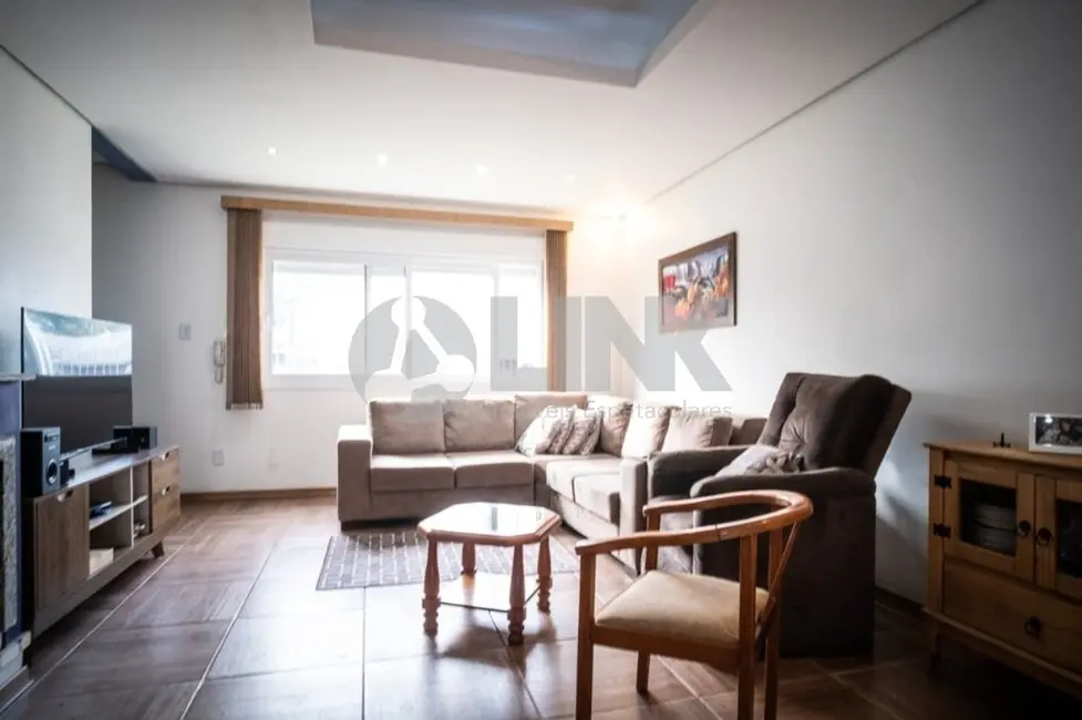 Foto 3 de Casa com 4 quartos à venda, 200m2 em Morro Santana, Porto Alegre - RS