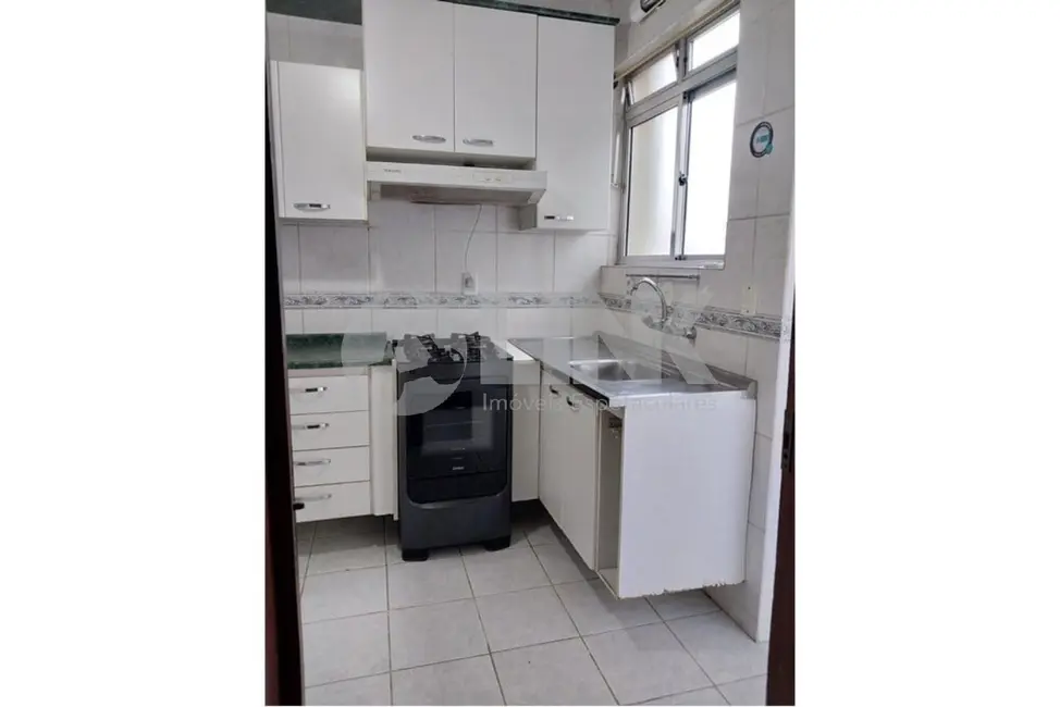 Apartamento com 3 quartos à venda, 67m2 em Rio Branco, Porto Alegre - RS - imagem 3 Foto 3 de Apartamento com 3 quartos à venda, 67m2 em Rio Branco, Porto Alegre - RS