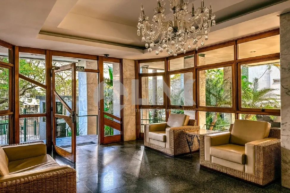 Apartamento com 3 quartos à venda, 245m2 em Bela Vista, Porto Alegre - RS - imagem 6 Foto 6 de Apartamento com 3 quartos à venda, 245m2 em Bela Vista, Porto Alegre - RS