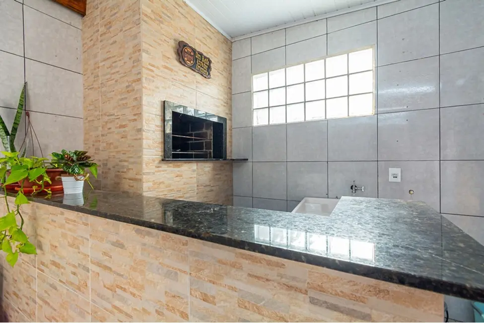 Casa com 2 quartos à venda, 79m2 em São José, Canoas - RS - imagem 8 Foto 8 de Casa com 2 quartos à venda, 79m2 em São José, Canoas - RS