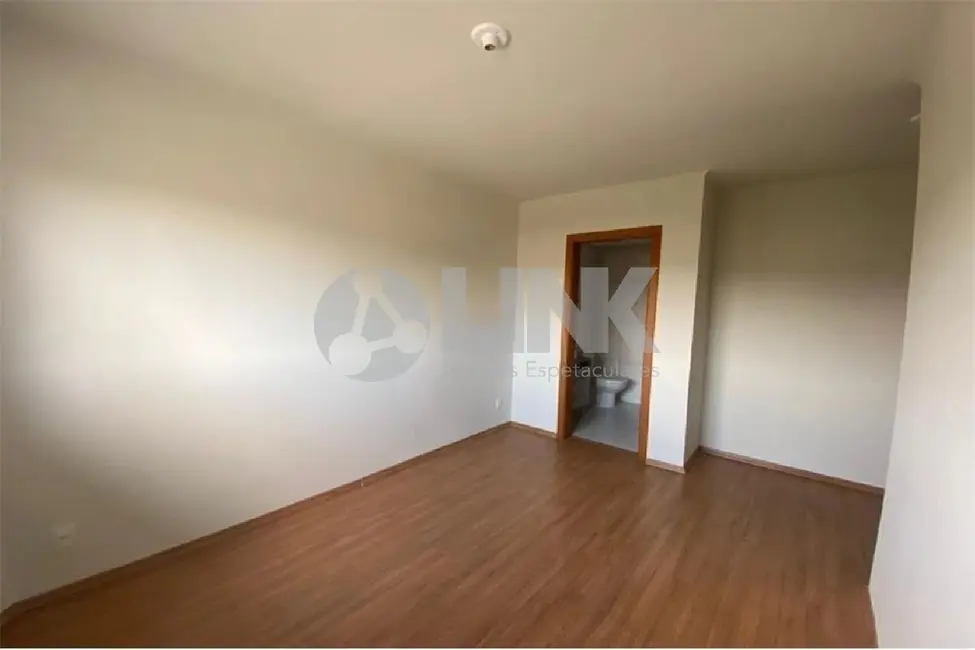 Foto 8 de Apartamento com 2 quartos à venda, 63m2 em Medianeira, Porto Alegre - RS