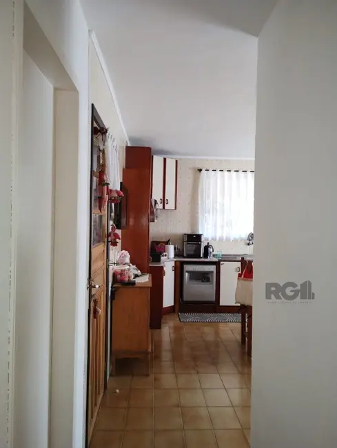 Casa com 7 quartos à venda, 482m2 em Camaquã, Porto Alegre - RS - imagem 3 Foto 3 de Casa com 7 quartos à venda, 482m2 em Camaquã, Porto Alegre - RS